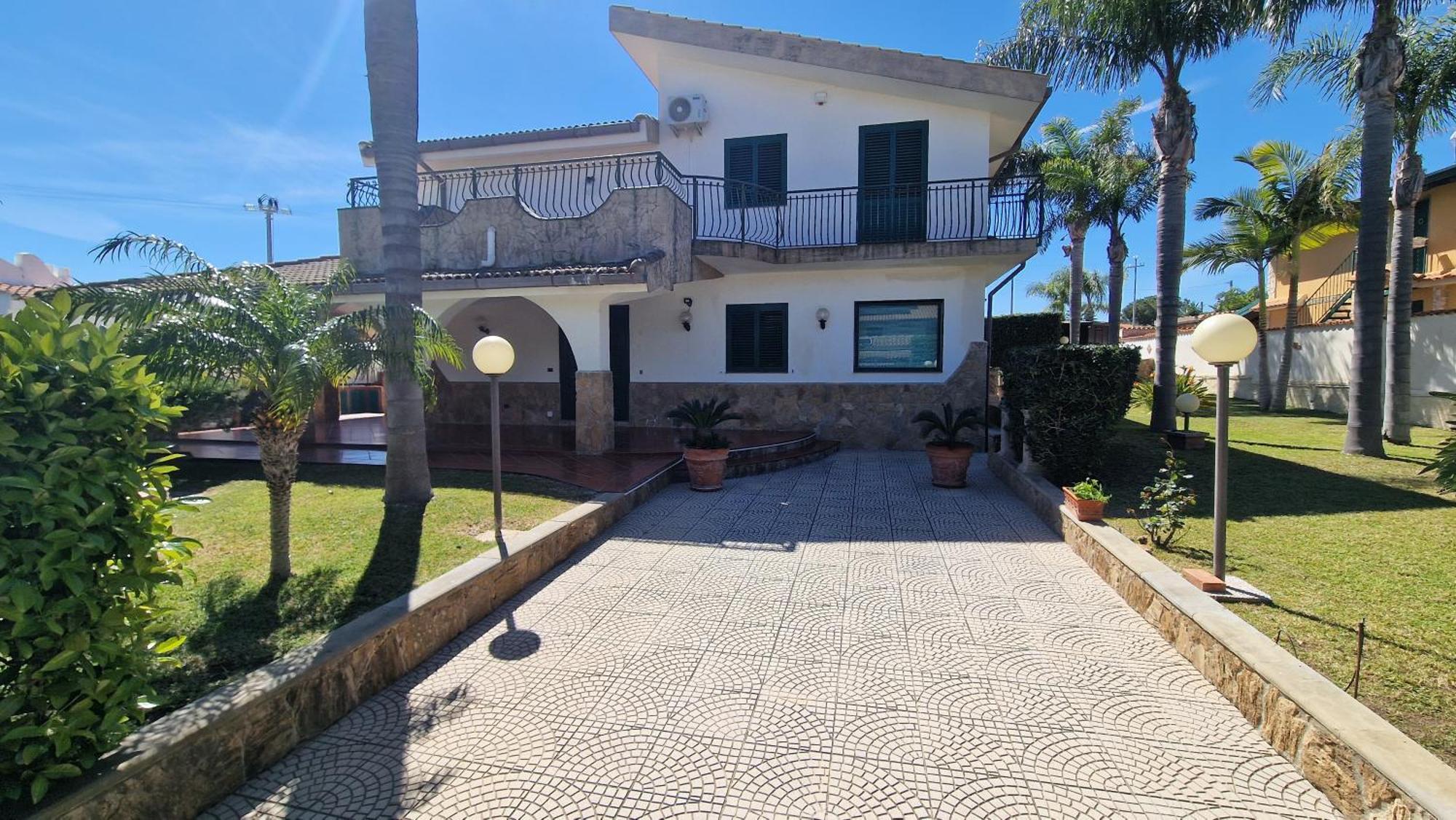 Villa Carlotta بروكولي المظهر الخارجي الصورة